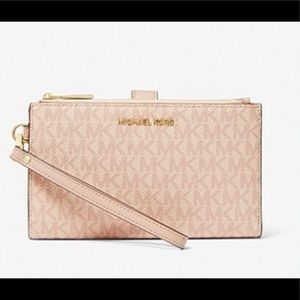 Michael Kors Jet Set Travel